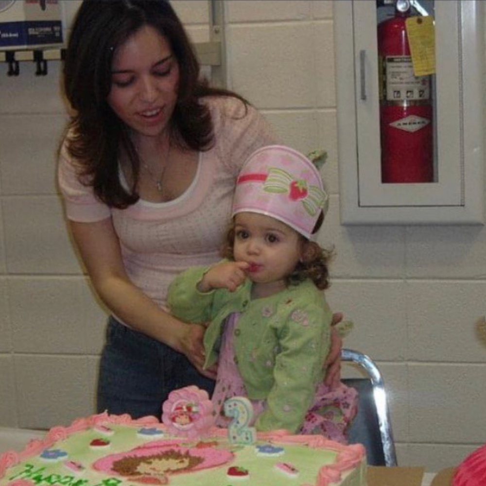 Meet your Posher, Amaya